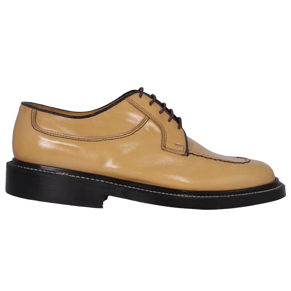 Medicus Lace-Up with Welted Sole in Wheat