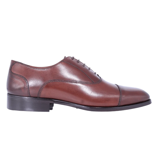 Men's Aliverti Formal Oxford Formal or Dress Shoe in Brown (2505) is available in-store, 337 Monty Naicker Street, Durban CBD or online at Omar's Tailors & Outfitters online store.   A men's fashion curation for South African men - established in 1911.
