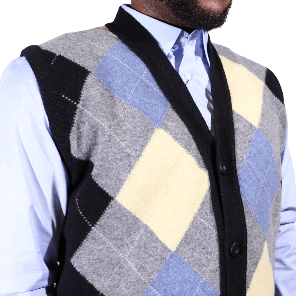 Loch Lomond Argyle Sleeveless Cardigan in Black