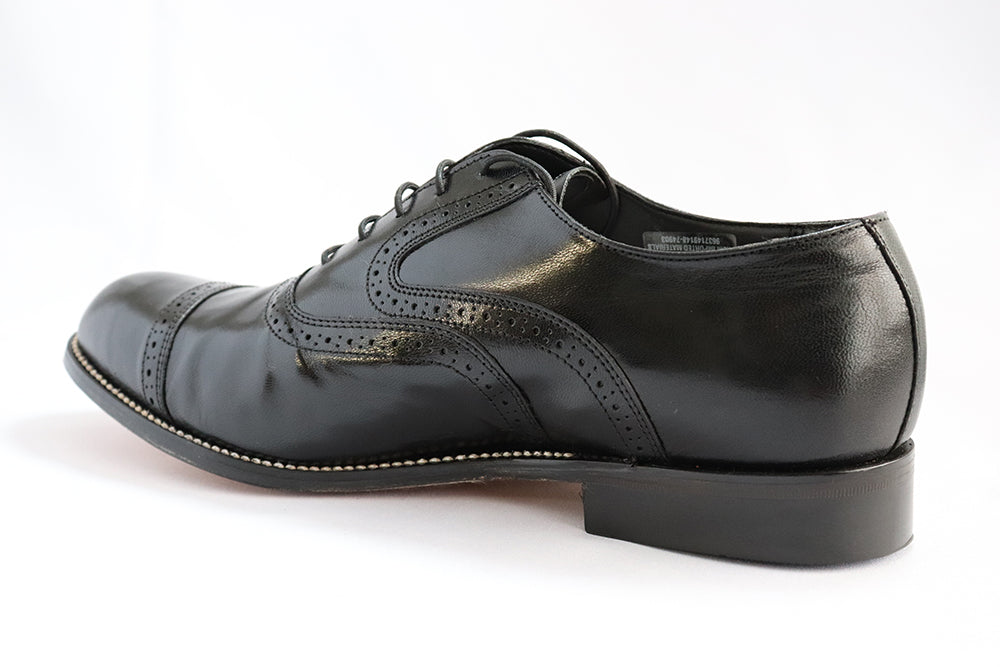 Barker Glace Kid Lace Up- Black