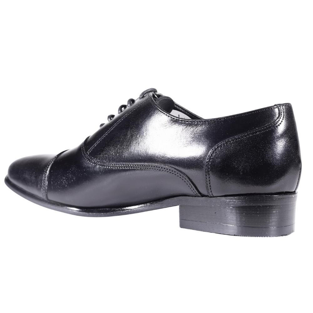John Drake Oxford Toe-Cap in Black