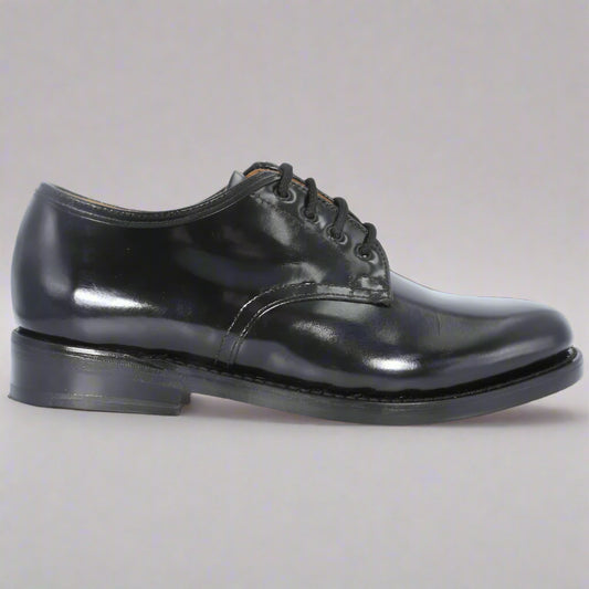 Men's Saxone Goodyear Welted Lace-Up in Black