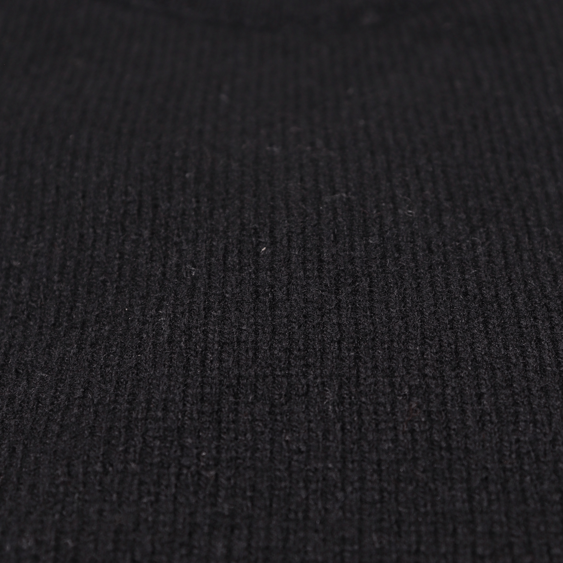 Stay warm and stylish with the Loch Lomond 100% lambswool long-sleeve jersey in Black (3696). Made from premium lambswool, this jersey offers both comfort and durability. Perfect for chilly days and evenings, it's a versatile addition to any wardrobe. Shop in-store at 337 Monty Naicker Street, Durban or online at www.omarstailors.com